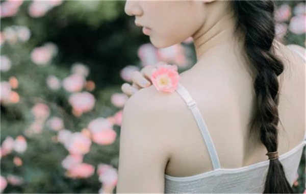 石屏香港胎儿多大能鉴定性别(香港抽血验男女预约) 石屏香港胎儿多大能鉴定性别(香港抽血验男女预约)